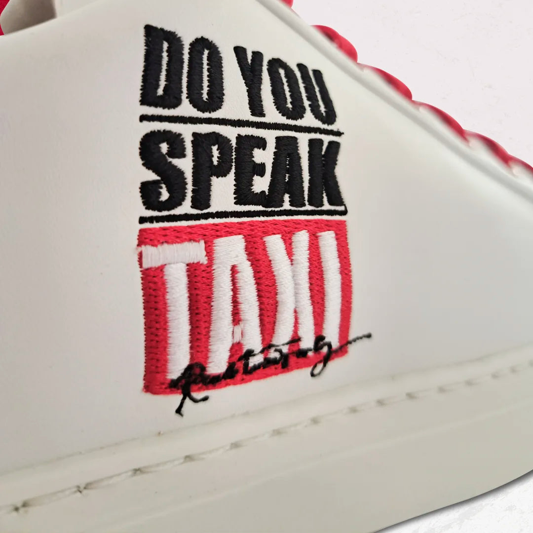 Sneaker personalizadas con logo bordado